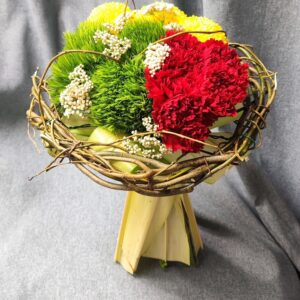 三色頌(手捧鮮花)