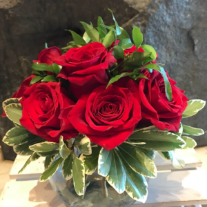 玫瑰球(瓶裝鮮花)